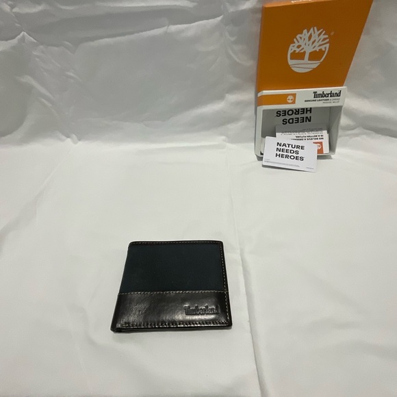 Men’s timberland wallet - Picture 2 of 7